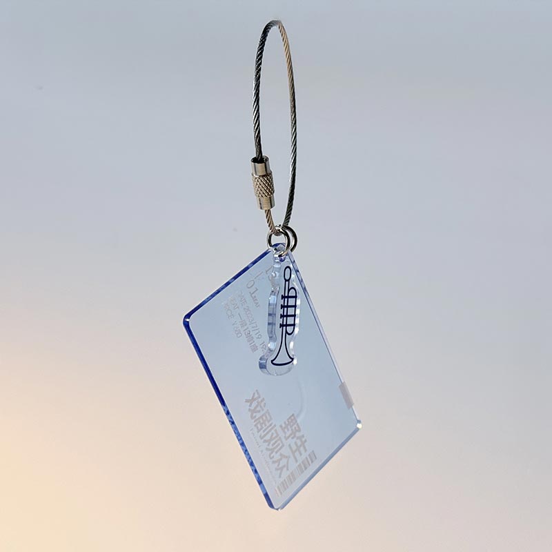 Mặt dây chuyền acrylic: Một bổ sung phong cách và đa năng cho bộ sưu tập trang sức của bạn